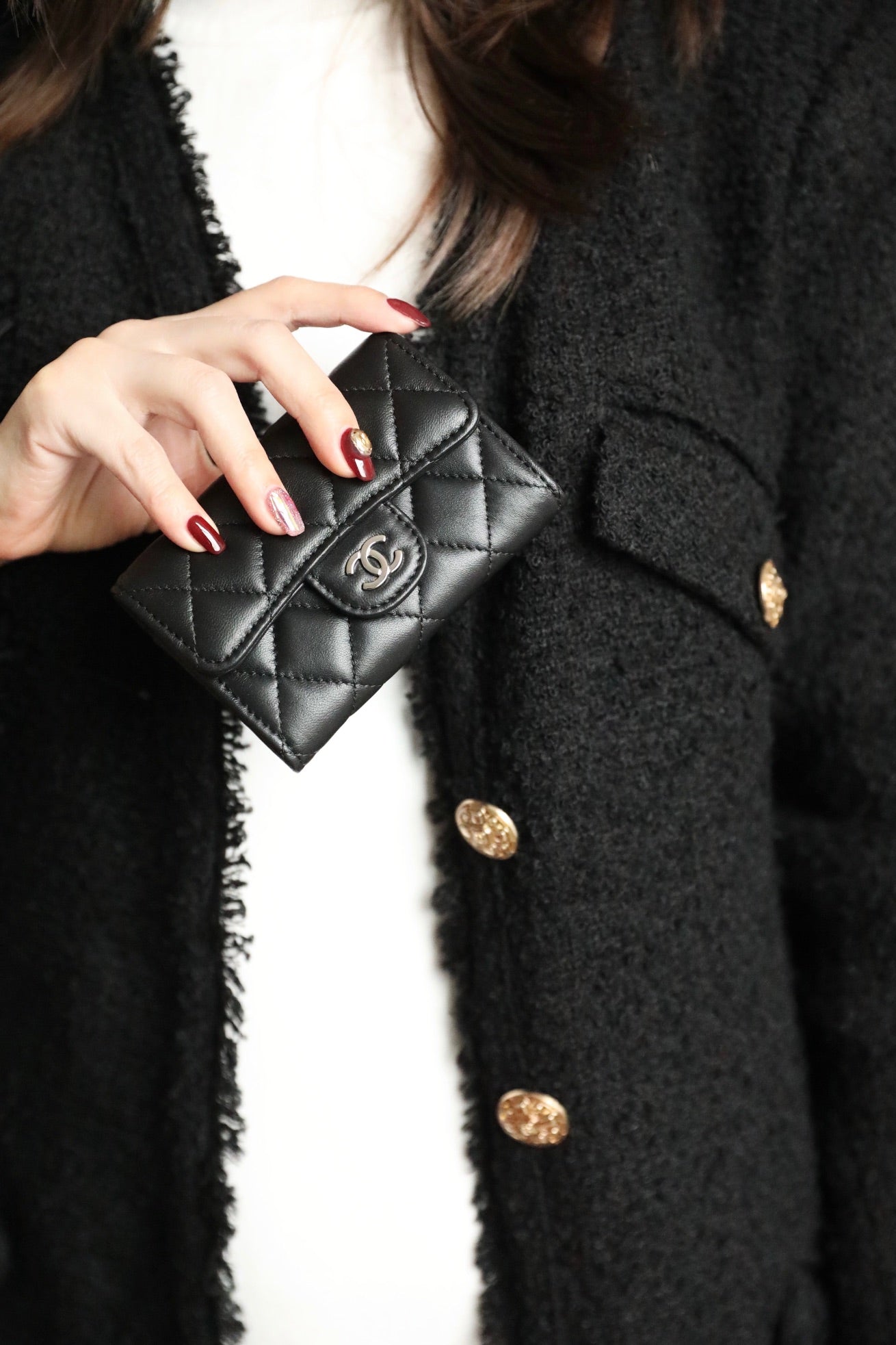 CHANEL FLAP CARD HOLDER 11.3 BLACK CALFSKIN SILVER ICON