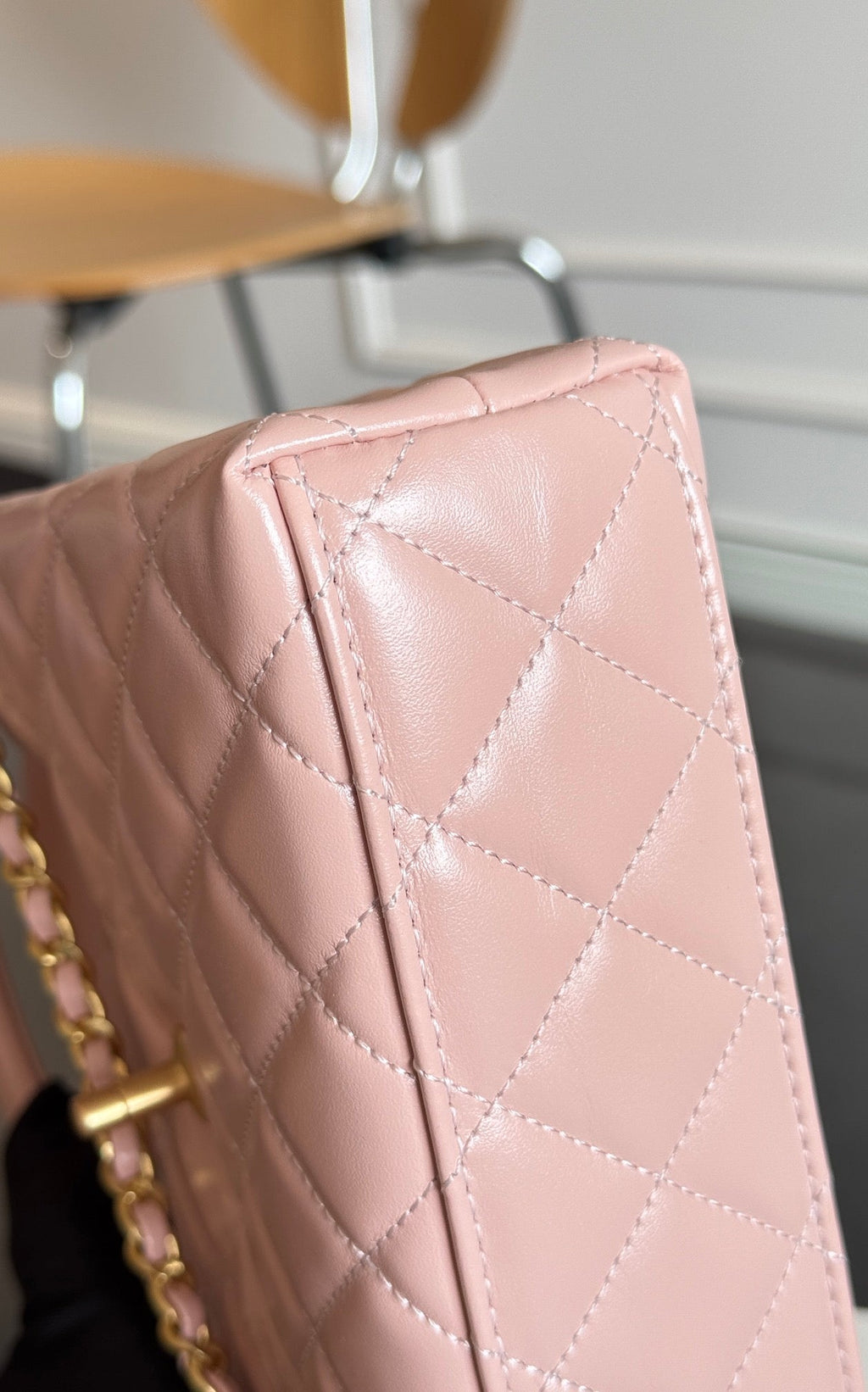 CHANEL KELLY SHOPPING BAG 19 IN LIGHT PINK CALFSKIN GOLD HARDWARE