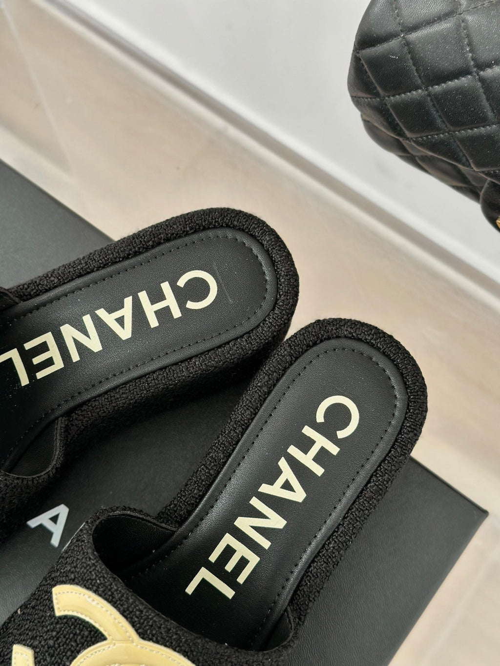 CHANEL CLASSIC SLIPPERS THICK SOLE IN BLACK TWEED